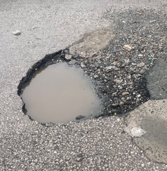 Actionable pothole image